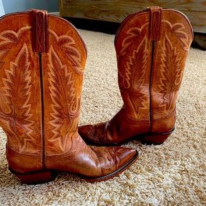 COPY - Lucchese women’s boots